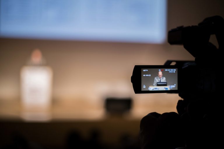 Pirateria audiovisiva in Italia: presentata la nuova ricerca FAPAV Ipsos Pirateria audiovisiva in Italia: presentata la nuova ricerca FAPAV Ipsos