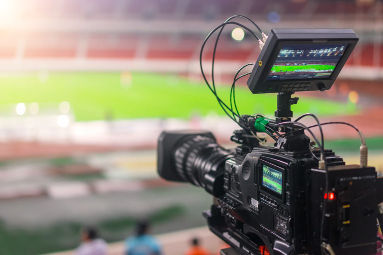 Il DSA per contrastare la pirateria sugli eventi sportivi. Webinar il 7 maggio 2021 Il DSA per contrastare la pirateria sugli eventi sportivi. Webinar il 7 maggio 2021