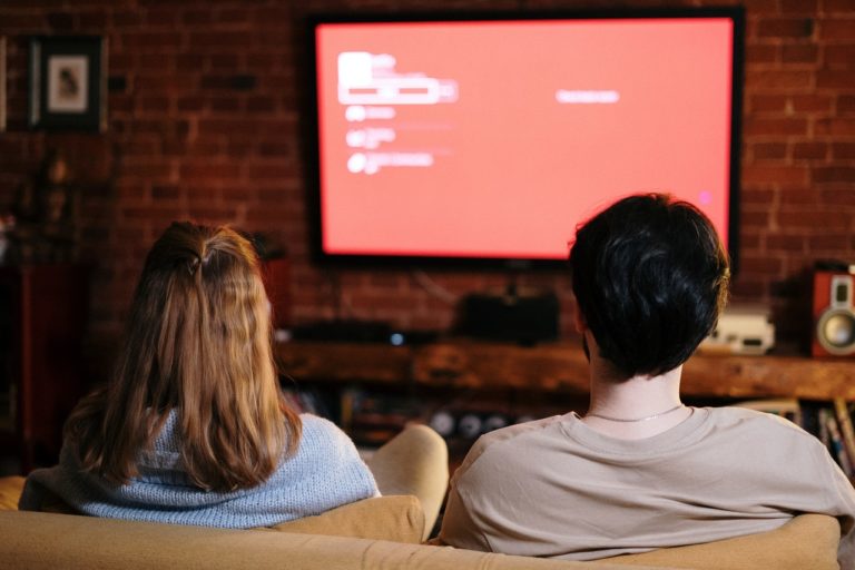Lotta alla pirateria audiovisiva: prime sanzioni contro la rete di rivenditori di IPTV illecite Lotta alla pirateria audiovisiva: prime sanzioni contro la rete di rivenditori di IPTV illecite